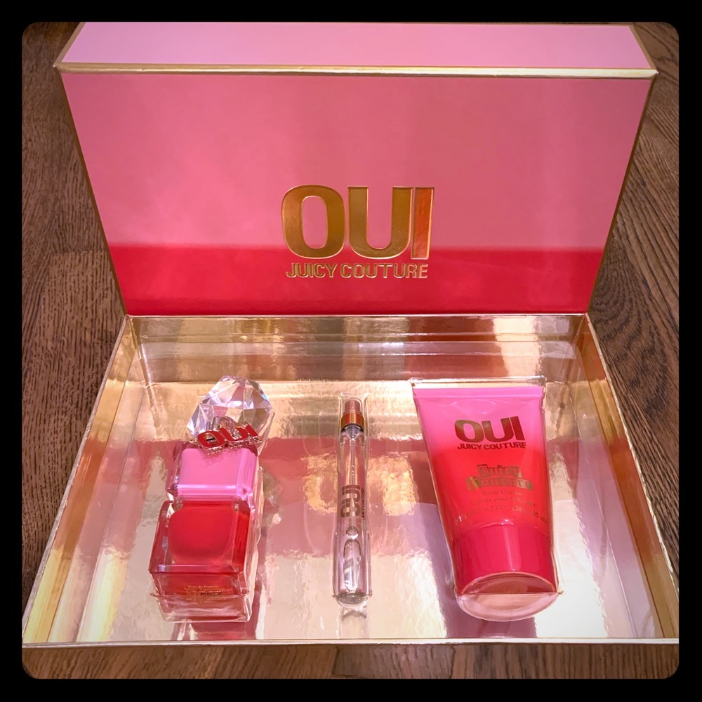 Juicy couture Oui gift set